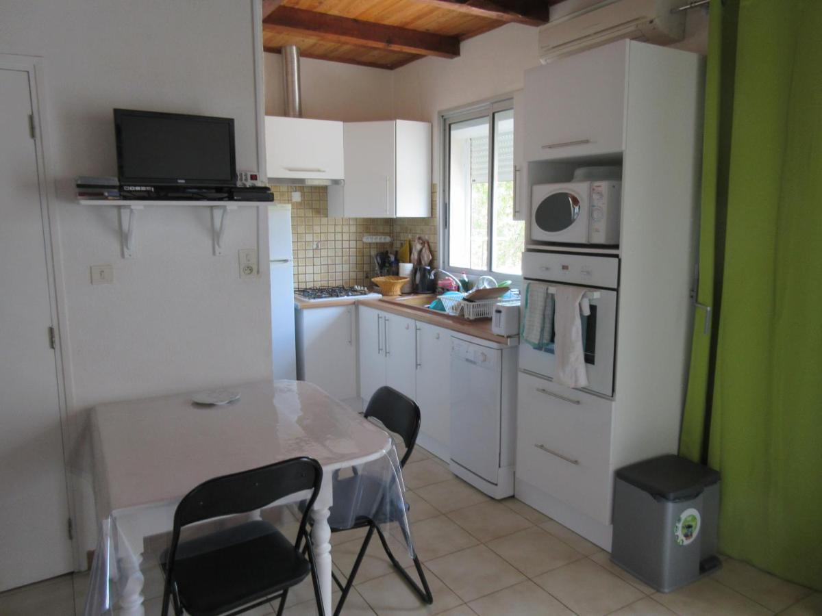 Apart Climatise T3 St Pierre La Mer 1 Er Etage, 4 Pers Fleury  Exteriör bild