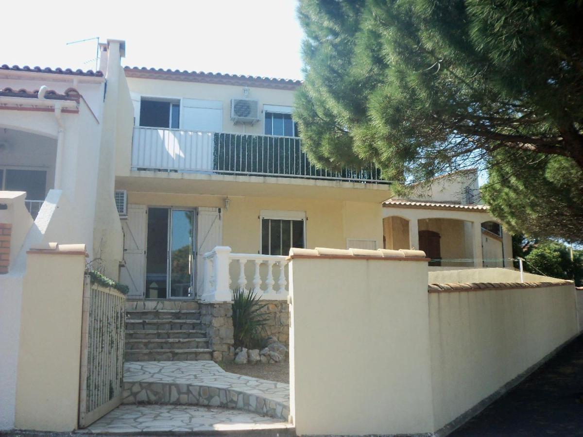 Apart Climatise T3 St Pierre La Mer 1 Er Etage, 4 Pers Fleury  Exteriör bild